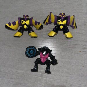 3x Vintage 1993 Z-bots Micro Machine Skyviper & Buzzsaw Burger King Toys